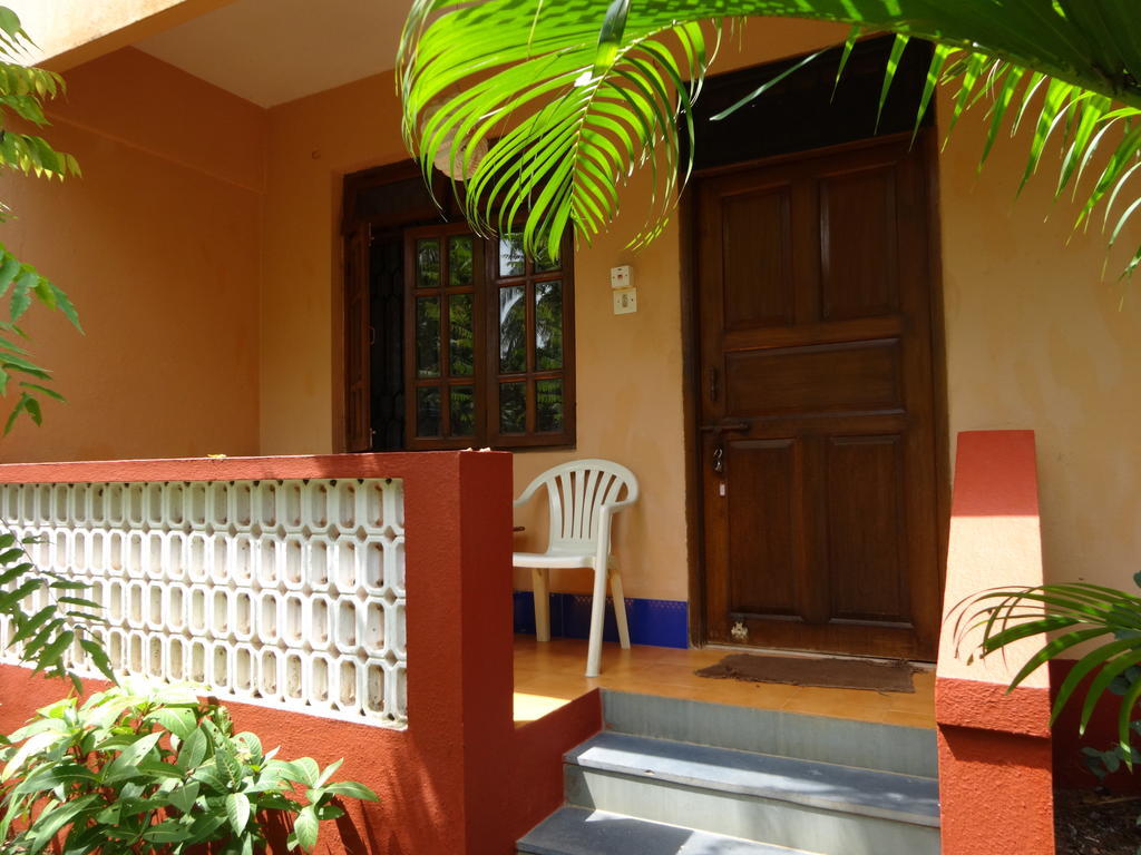 Pinto Guest House Candolim Habitación foto