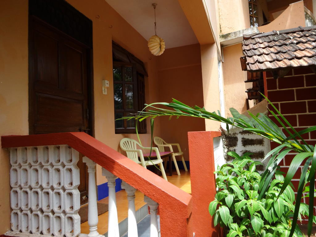 Pinto Guest House Candolim Habitación foto