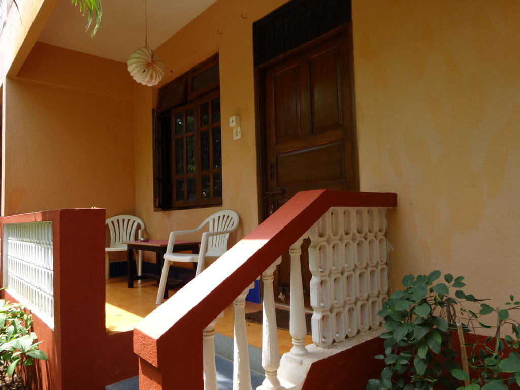 Pinto Guest House Candolim Habitación foto